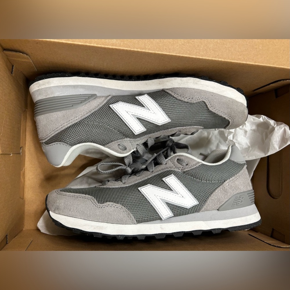 New Balance 515 size 8